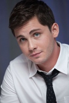 Logan Lerman : logan-lerman-1413046999.jpg