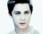 Logan Lerman : logan-lerman-1413128230.jpg