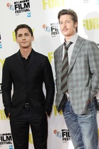 Logan Lerman : logan-lerman-1413828917.jpg