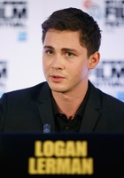 Logan Lerman : logan-lerman-1413828954.jpg