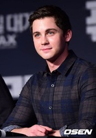 Logan Lerman : logan-lerman-1415921661.jpg