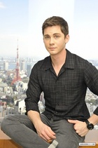 Logan Lerman : logan-lerman-1417211374.jpg