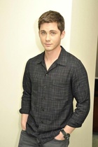 Logan Lerman : logan-lerman-1419113379.jpg