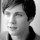 Logan Lerman : logan-lerman-1419549168.jpg