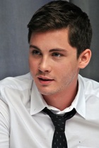 Logan Lerman : logan-lerman-1422141445.jpg