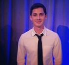 Logan Lerman : logan-lerman-1424894142.jpg