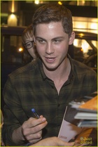 Logan Lerman : logan-lerman-1426019835.jpg