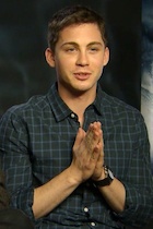 Logan Lerman : logan-lerman-1444741005.jpg