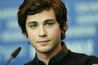 Logan Lerman : logan-lerman-1461354435.jpg