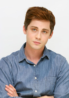 Logan Lerman : logan-lerman-1471208500.jpg