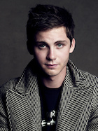 Logan Lerman : logan-lerman-1487787870.jpg