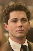 Logan Lerman : logan-lerman-1511851984.jpg