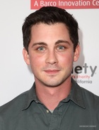 Logan Lerman : logan-lerman-1527732128.jpg