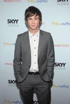 Logan Lerman : logan_lerman_1259867680.jpg