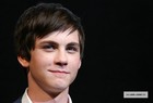 Logan Lerman : logan_lerman_1280511161.jpg