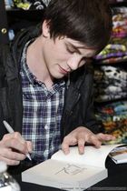 Logan Lerman : logan_lerman_1282505750.jpg