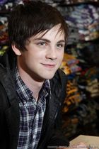 Logan Lerman : logan_lerman_1282663737.jpg