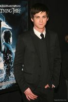 Logan Lerman : logan_lerman_1287178792.jpg