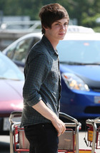 Logan Lerman : logan_lerman_1287460518.jpg