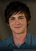 Logan Lerman : logan_lerman_1287942741.jpg