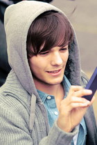 Louis Tomlinson : louis-tomlinson-1324837415.jpg