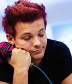 Louis Tomlinson : louis-tomlinson-1369592845.jpg