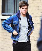 Louis Tomlinson : louis-tomlinson-1374843185.jpg