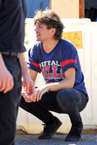 Louis Tomlinson : louis-tomlinson-1382990347.jpg