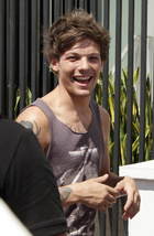 Louis Tomlinson : louis-tomlinson-1406818455.jpg