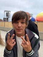 Louis Tomlinson : louis-tomlinson-1565888290.jpg