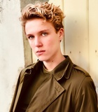 Lucas Royalty : lucas-royalty-1707232893.jpg