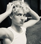 Lucas Royalty : lucas-royalty-1738001895.jpg