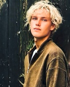 Lucas Royalty : lucas-royalty-1743183729.jpg