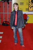 Lucas Grabeel : TI4U_u1159374183.jpg