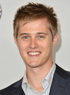 Lucas Grabeel : lucas-grabeel-1344786696.jpg