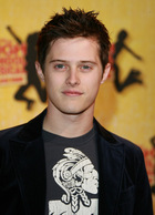 Lucas Grabeel : lucas_grabeel_1192115284.jpg