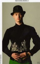 Lucas Grabeel : lucas_grabeel_1225552082.jpg