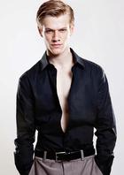 Lucas Till : lucas-till-1389059892.jpg
