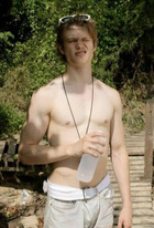 Lucas Till : lucas-till-1643332730.jpg