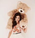 Lucy Hale : lucy-hale-1360386498.jpg