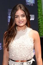 Lucy Hale : lucy-hale-1375459632.jpg