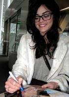 Lucy Hale : lucyhale_1304100677.jpg