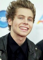 Luke Hemmings : luke-hemmings-1477848428.jpg