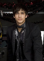 Luke Pasqualino : lukepasqualino_1242244941.jpg