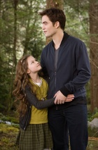 Mackenzie Foy in The Twilight Saga: Breaking Dawn - Part 2, Uploaded by: ninky095