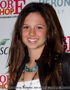 Mackenzie Rosman : mackenzie_rosman_1185225350.jpg