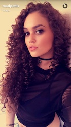 Madison Pettis : madison-pettis-1464194161.jpg