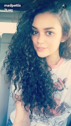 Madison Pettis : madison-pettis-1466624521.jpg