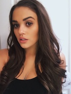 Madison Pettis : madison-pettis-1474072921.jpg