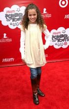 Madison Pettis : madisonpettis_1223326053.jpg